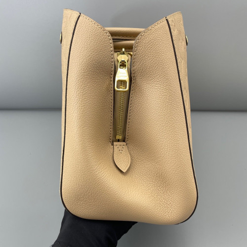 Louis Vuitton Montaigne MM Empreinte Monogram Natural Tan