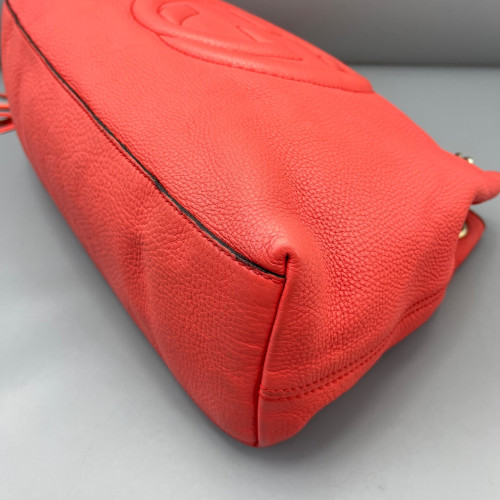 Gucci Tassel Medium Soho Shoulder Bag Grained Calfskin Red