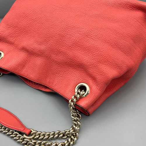 Gucci Tassel Medium Soho Shoulder Bag Grained Calfskin Red