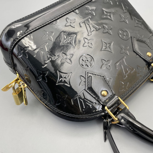 Louis Vuitton Alma BB Vernis Black