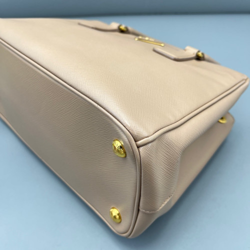 Prada Galleria Tote Saffiano Calfskin Light Tan Prada Galleria Tote Saffiano Calfskin Light Tan