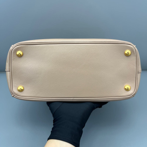 Prada Galleria Tote Saffiano Calfskin Light Tan Prada Galleria Tote Saffiano Calfskin Light Tan