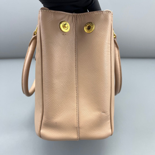 Prada Galleria Tote Saffiano Calfskin Light Tan Prada Galleria Tote Saffiano Calfskin Light Tan