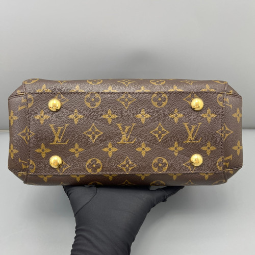 Louis Vuitton Montaigne BB Monogram Brown