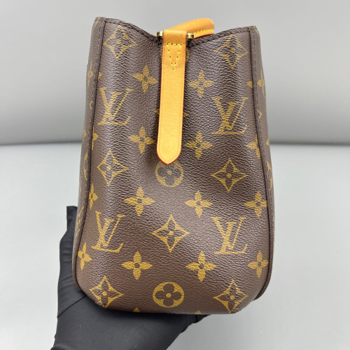 Louis Vuitton Montaigne BB Monogram Brown