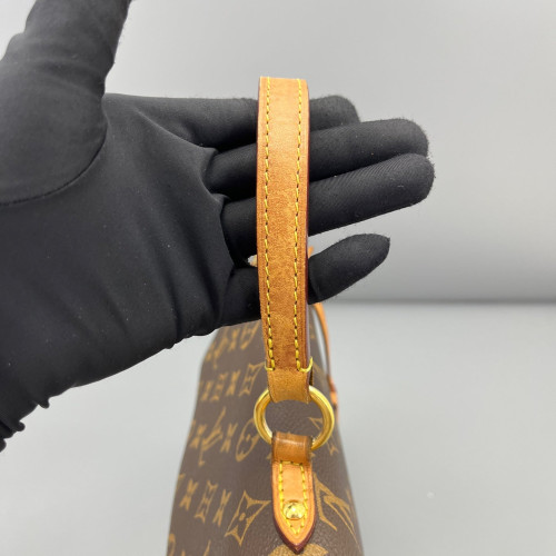 Louis Vuitton Cluny Bb Monogram Brown