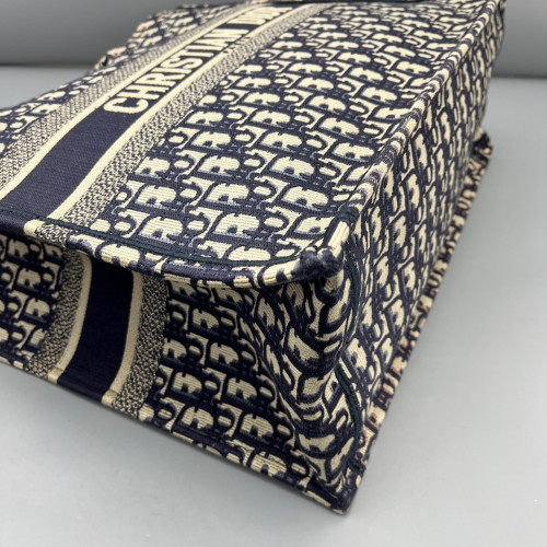 Dior Large Book Tote Oblique Beige Navy