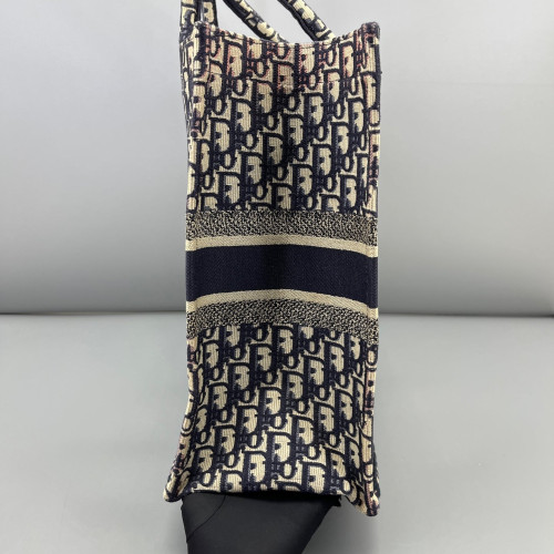 Dior Large Book Tote Oblique Beige Navy