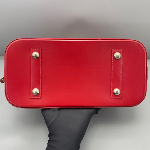 Louis Vuitton Alma PM Epi Red
