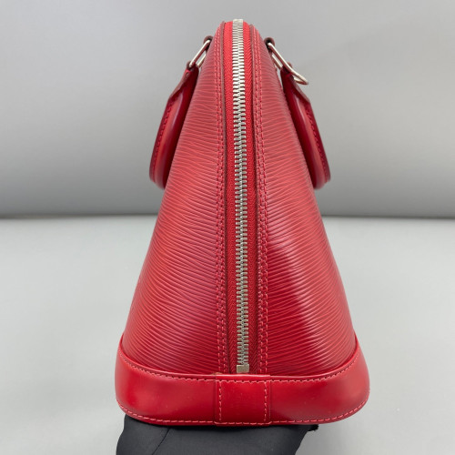 Louis Vuitton Alma PM Epi Red