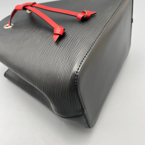 Louis Vuitton Neonoe BB Epi Black