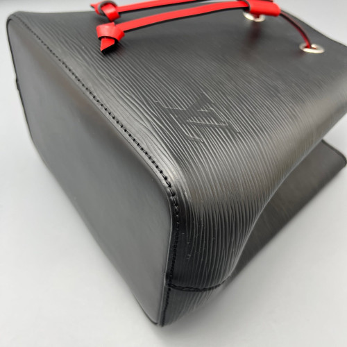 Louis Vuitton Neonoe BB Epi Black