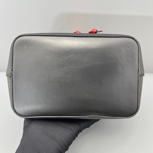 Louis Vuitton Neonoe BB Epi Black
