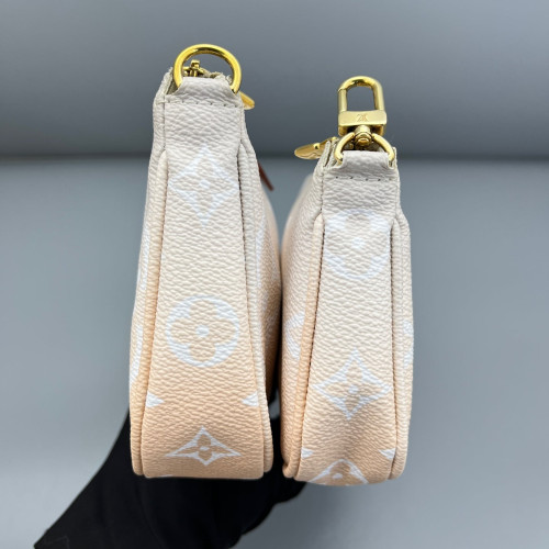 Louis Vuitton Multi Pochette Accessories Monogram Giant Orange White