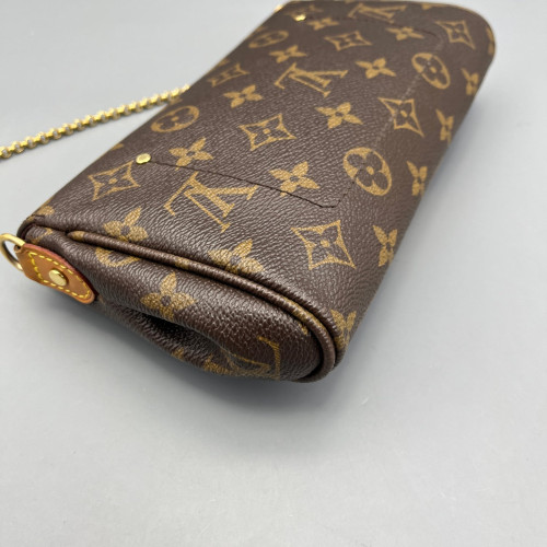 Louis Vuitton Favorite PM Monogram Brown