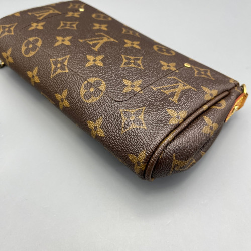 Louis Vuitton Favorite PM Monogram Brown