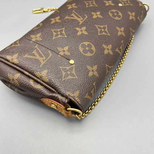 Louis Vuitton Favorite PM Monogram Brown