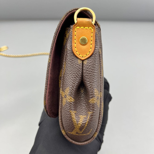 Louis Vuitton Favorite PM Monogram Brown
