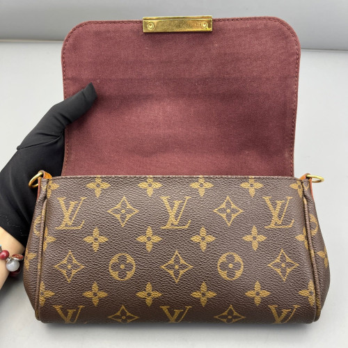 Louis Vuitton Favorite PM Monogram Brown