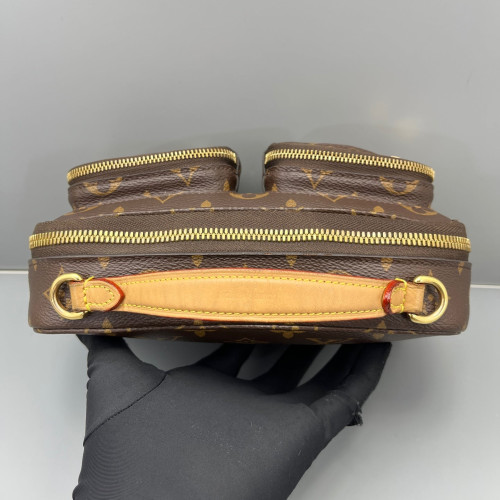 Louis Vuitton Utility Crossbody Monogram Brown