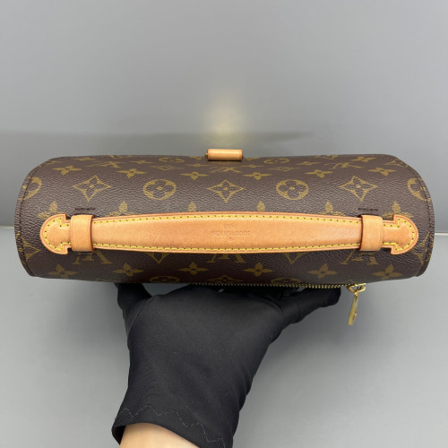 Louis Vuitton Pochette Metis Monogram Brown