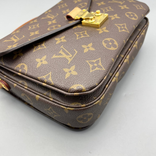 Louis Vuitton Pochette Metis Monogram Brown