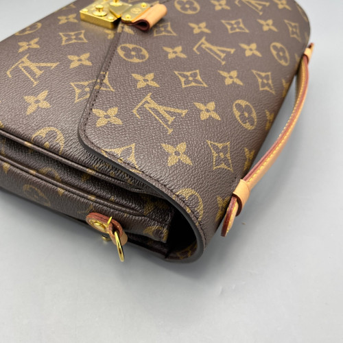 Louis Vuitton Pochette Metis Monogram Brown