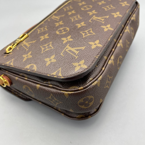 Louis Vuitton Pochette Metis Monogram Brown