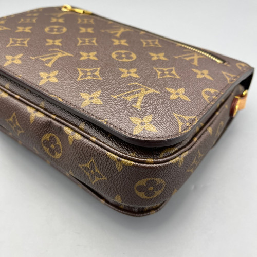 Louis Vuitton Pochette Metis Monogram Brown