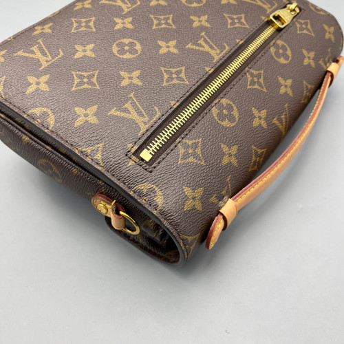 Louis Vuitton Pochette Metis Monogram Brown