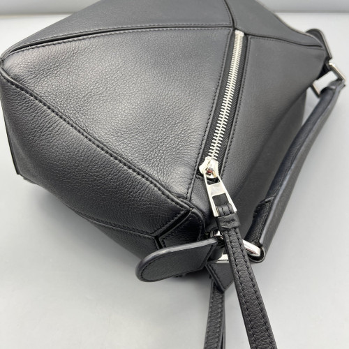 Loewe Small Puzzle Grained Calfskin Black Loewe Small Puzzle Grained Calfskin Black