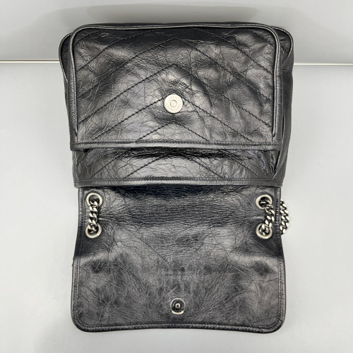 Yves Saint Laurent Medium Niki Chain Calfskin Black