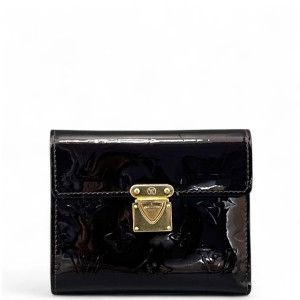 Louis Vuitton Compact Wallet Vernis Amarante