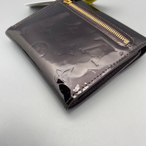 Louis Vuitton Compact Wallet Vernis Amarante