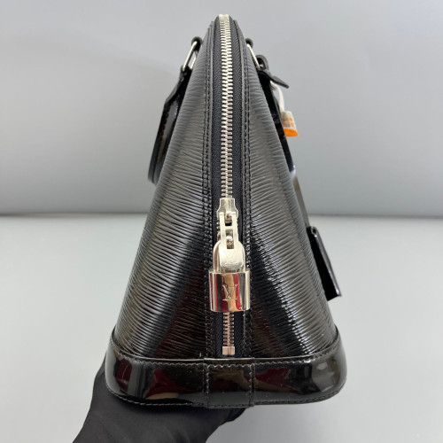 Louis Vuitton Alma PM Epi Black