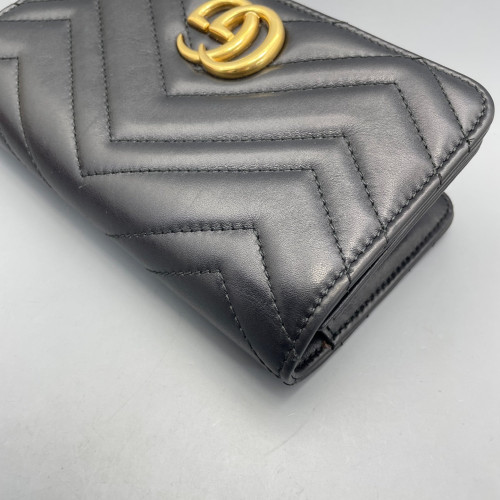Gucci Chevron GG Marmont Chain Wallet Calfskin Black Gucci Chevron GG Marmont Chain Wallet Calfskin Black