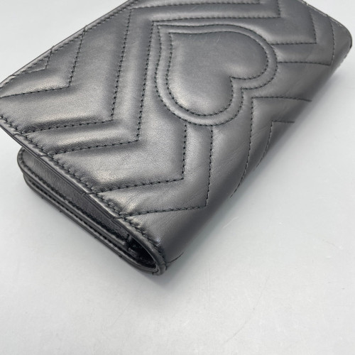 Gucci Chevron GG Marmont Chain Wallet Calfskin Black Gucci Chevron GG Marmont Chain Wallet Calfskin Black