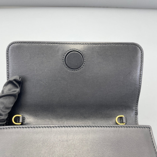 Gucci Chevron GG Marmont Chain Wallet Calfskin Black Gucci Chevron GG Marmont Chain Wallet Calfskin Black