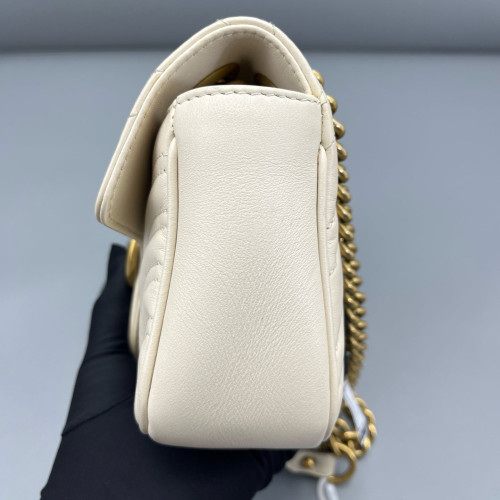 Gucci Chevron Mini GG Marmont Calfskin White Gucci Chevron Mini GG Marmont Calfskin White