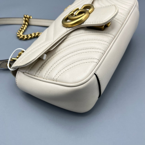 Gucci Chevron Mini GG Marmont Calfskin White Gucci Chevron Mini GG Marmont Calfskin White