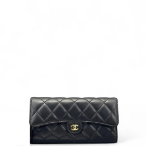 Chanel Quilted Continental Wallet Calfskin Black