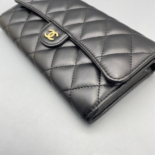 Chanel Quilted Continental Wallet Calfskin Black