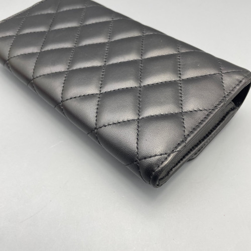 Chanel Quilted Continental Wallet Calfskin Black