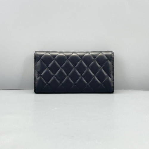 Chanel Quilted Continental Wallet Calfskin Black
