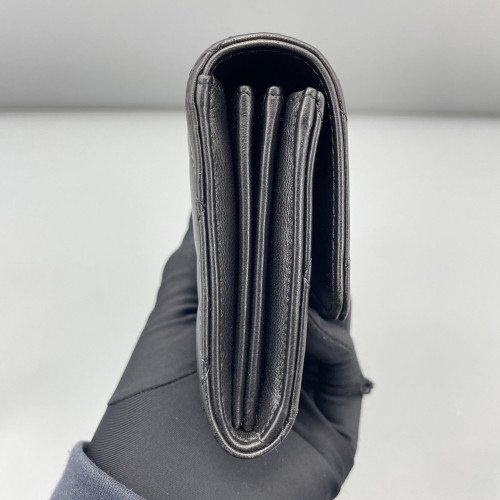 Chanel Quilted Continental Wallet Calfskin Black