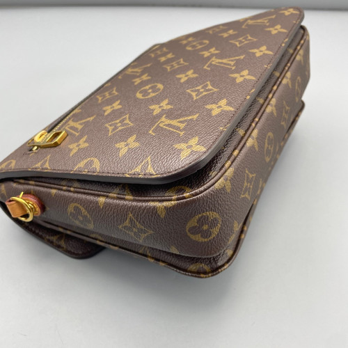 Louis Vuitton Pochette Metis Monogram Brown