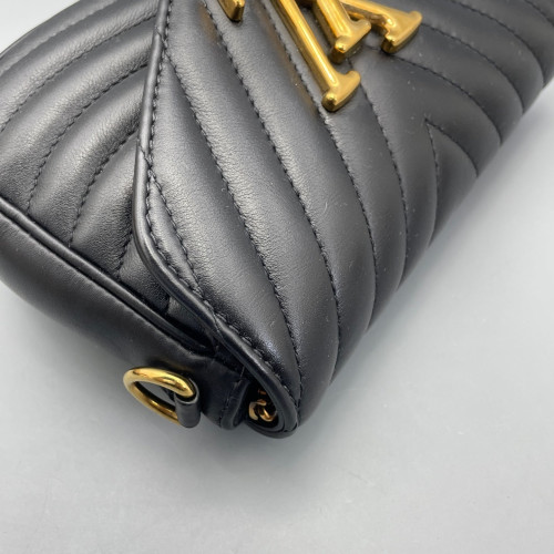 Louis Vuitton New Wave Multi Pochette Calfskin Black