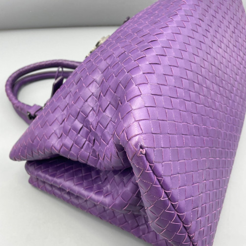 Bottega Veneta Large Roma Tote Bag Calfskin Intrecciato Dark Purple