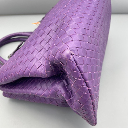 Bottega Veneta Large Roma Tote Bag Calfskin Intrecciato Dark Purple
