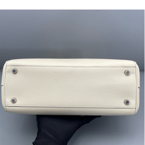 Gucci Small Zumi Top Handle Bag Grained Calfskin White